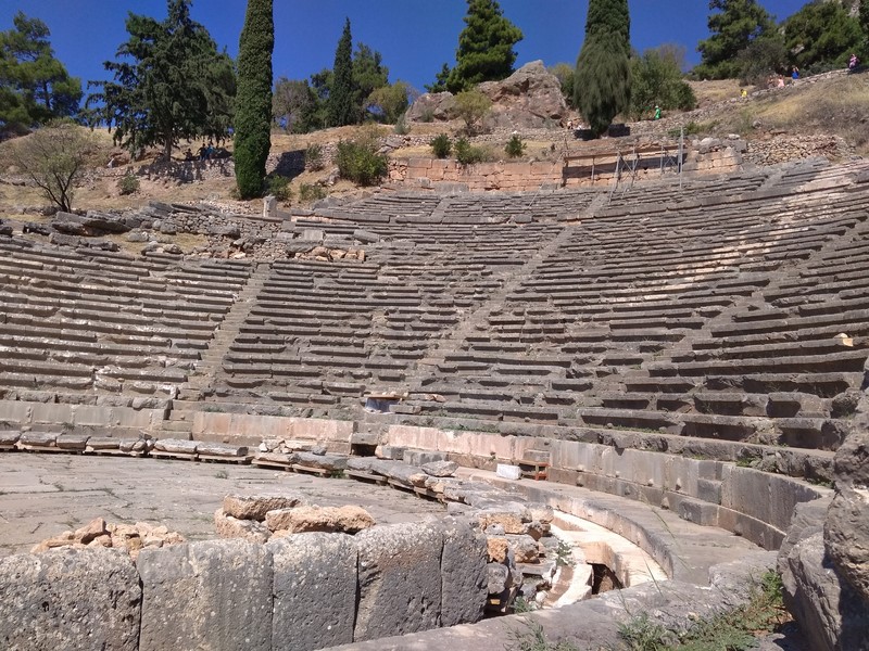 Meteora & Delphi Two Day Trip